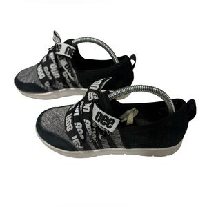 UGG Seaway Logo Trainer Slip On Tennis Shoe Kids Sz3